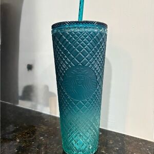 Starbucks Teal Diamond-Textured Cold Cup with Straw (24 oz)